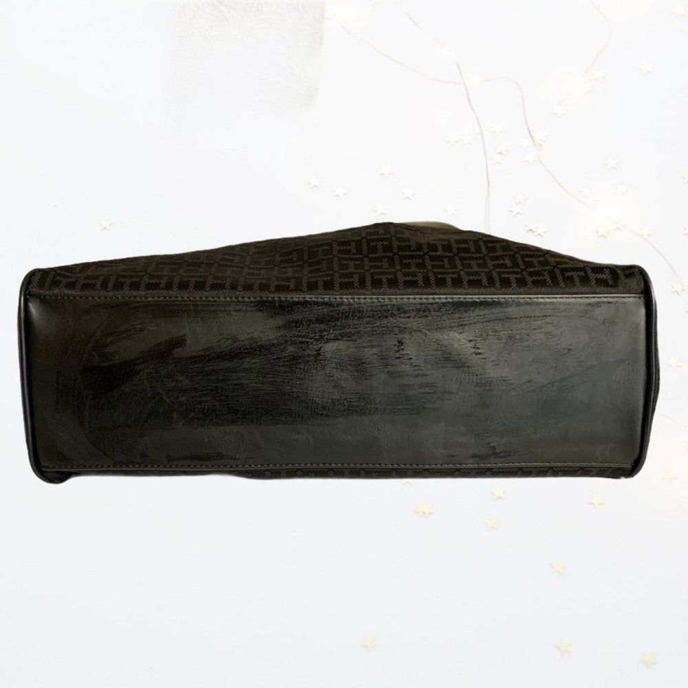 Tommy Hilfiger, Large, Black, T H Motif, Cloth Tote, Chain Handle - Picture 4 of 16